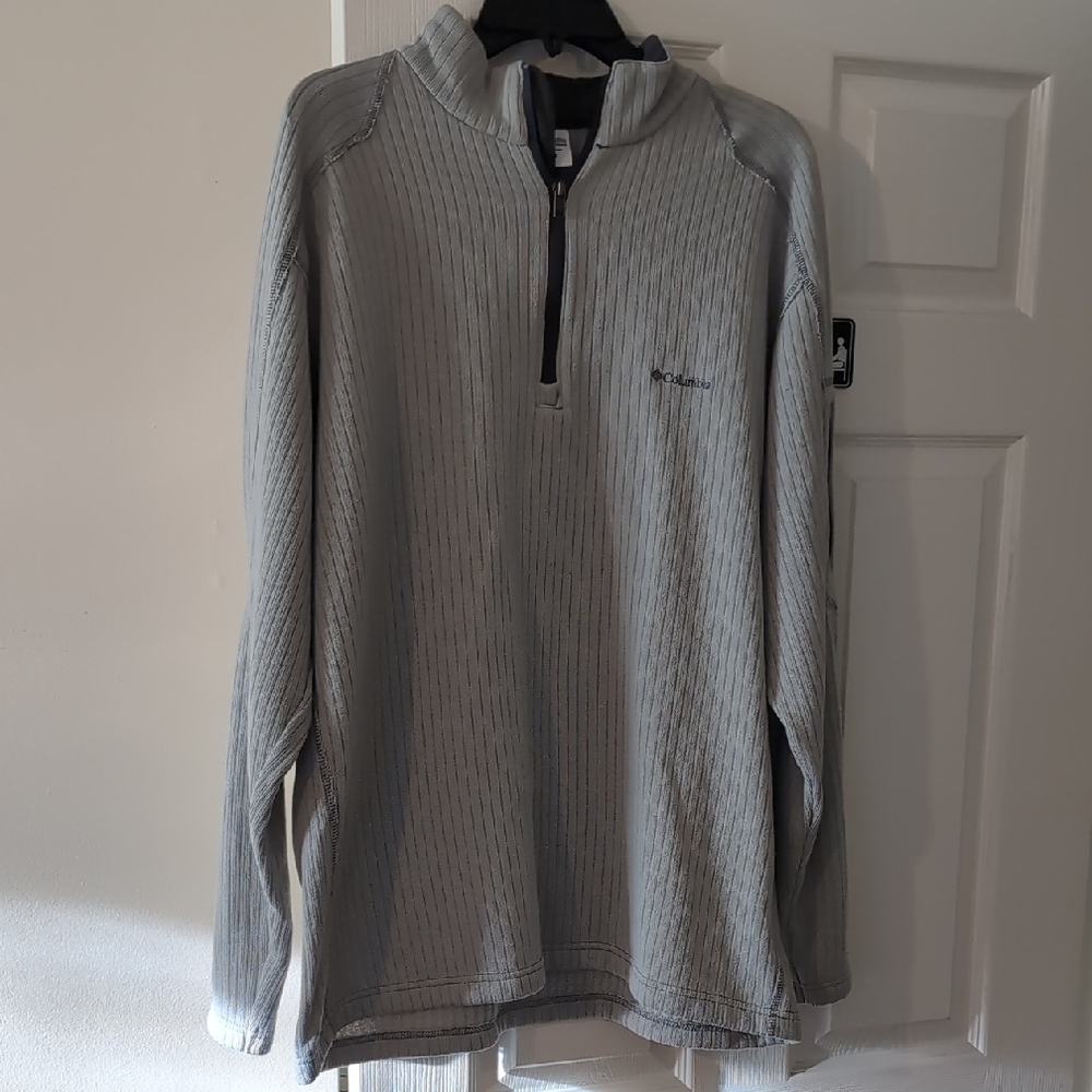 Men's Light Gray Zip-Up Sweater